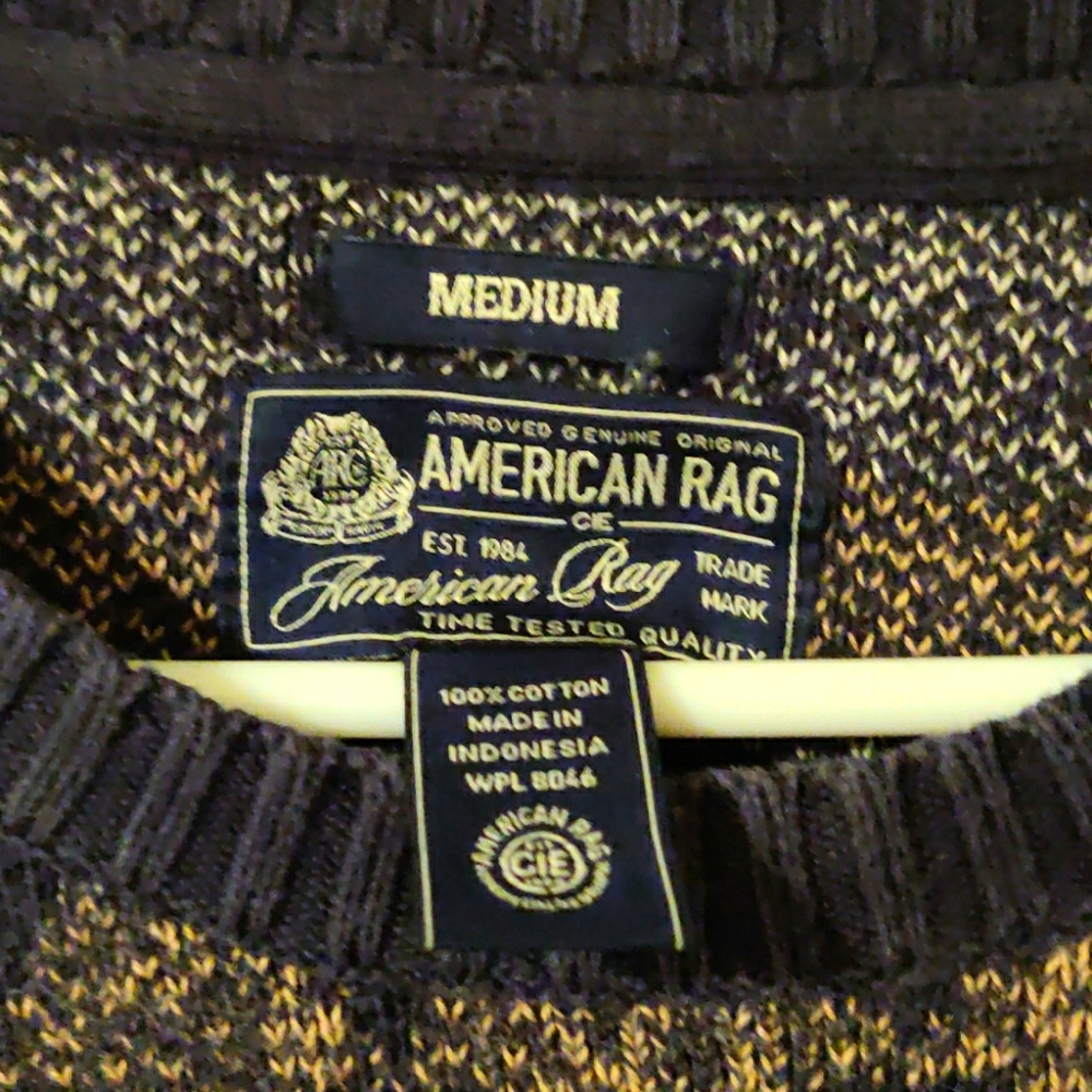 Patterned sweatshirt - Picture 3 of 3